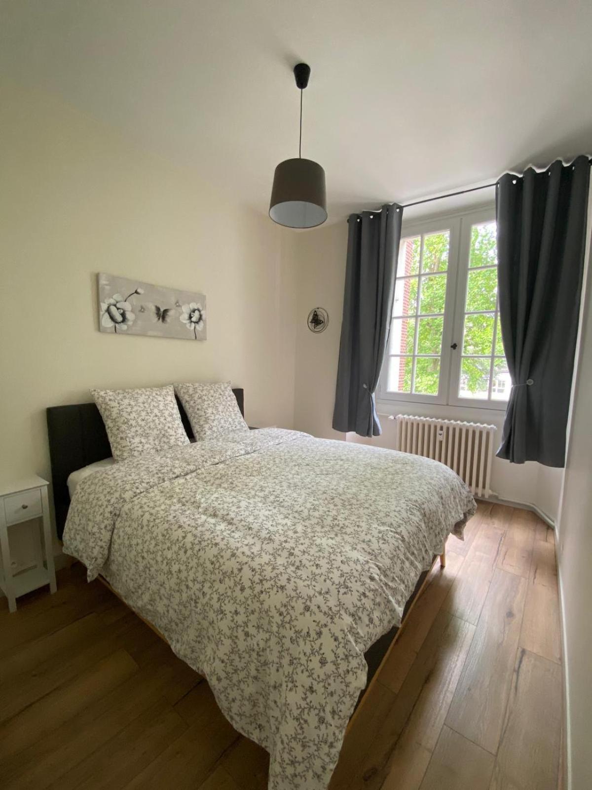 Appartement Hyper-Centre Vue Cathedrale Beauvais Dış mekan fotoğraf